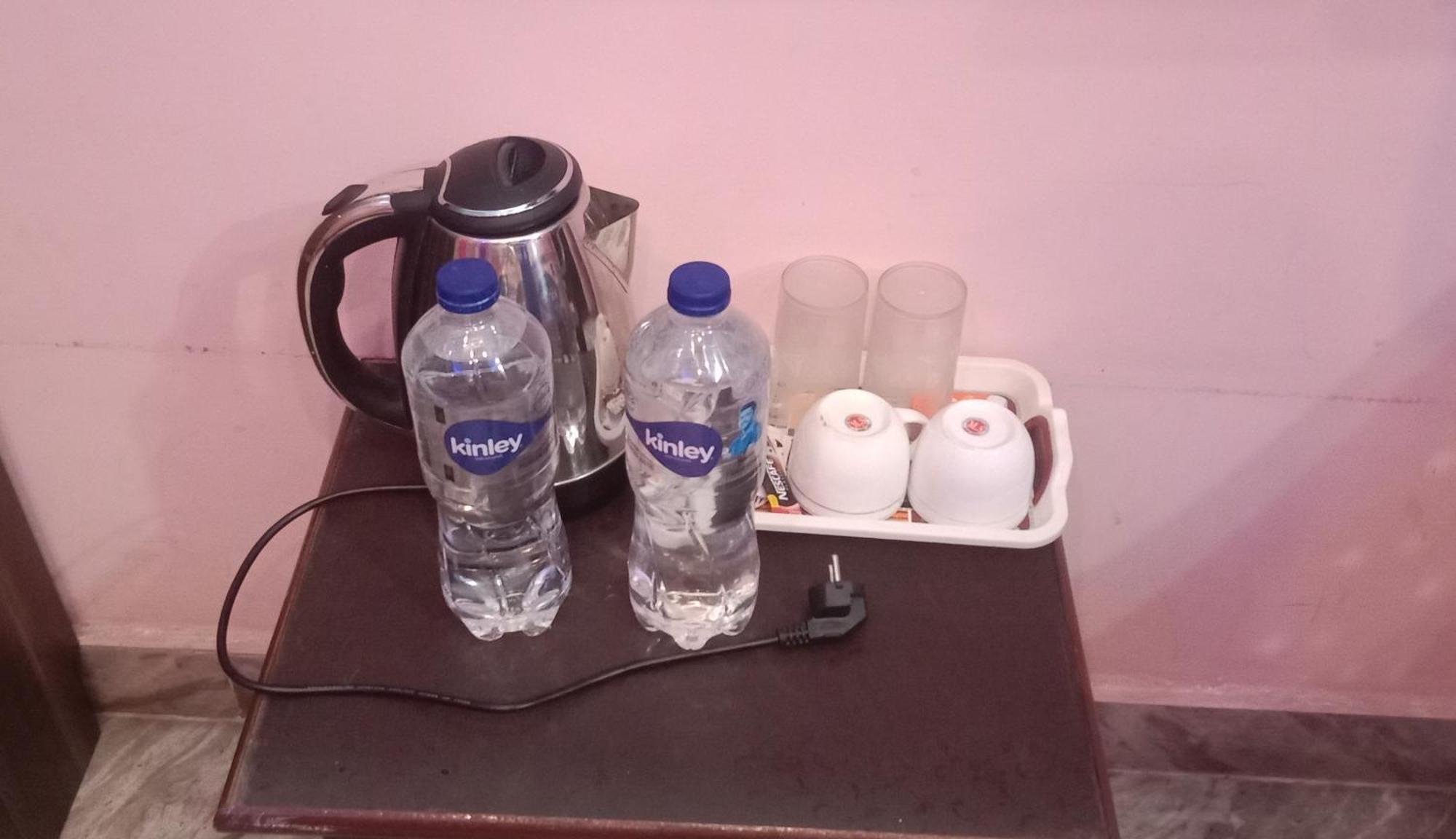 $4 Home Stay Amritsar Buitenkant foto