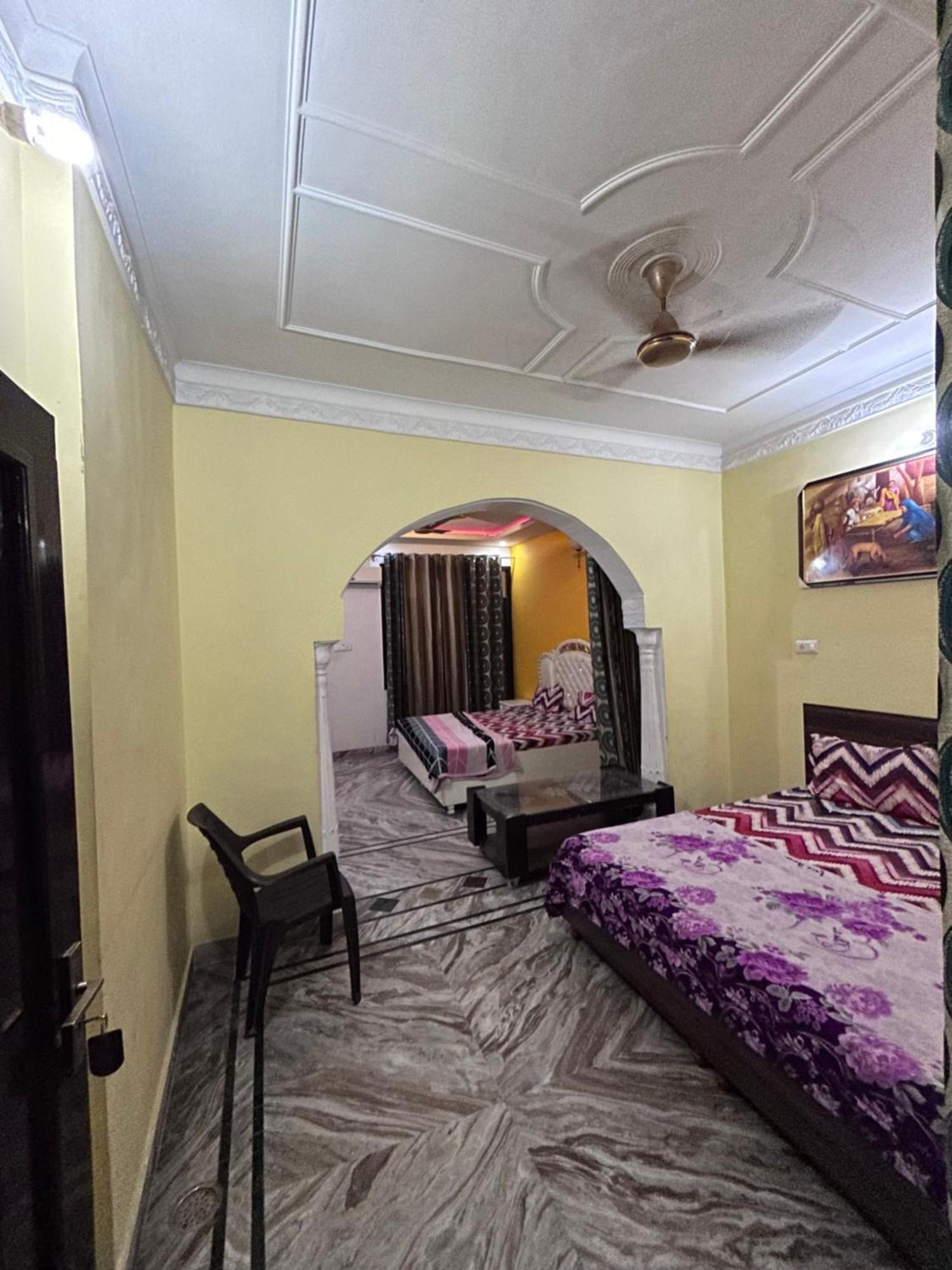$4 Home Stay Amritsar Buitenkant foto