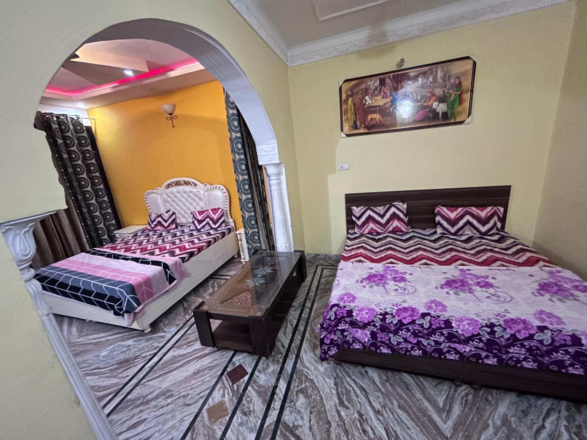 $4 Home Stay Amritsar Buitenkant foto